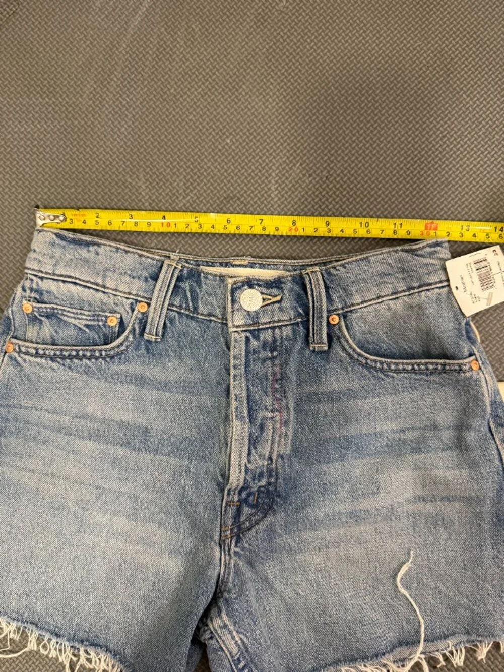 NWT MOTHER The Skipper Short N' Long Fray Denim Shorts – 23- MSRP $198
